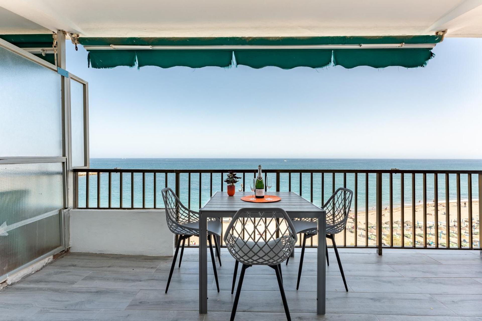 Malagasuite Golden Views Fuengirola Eksteriør bilde